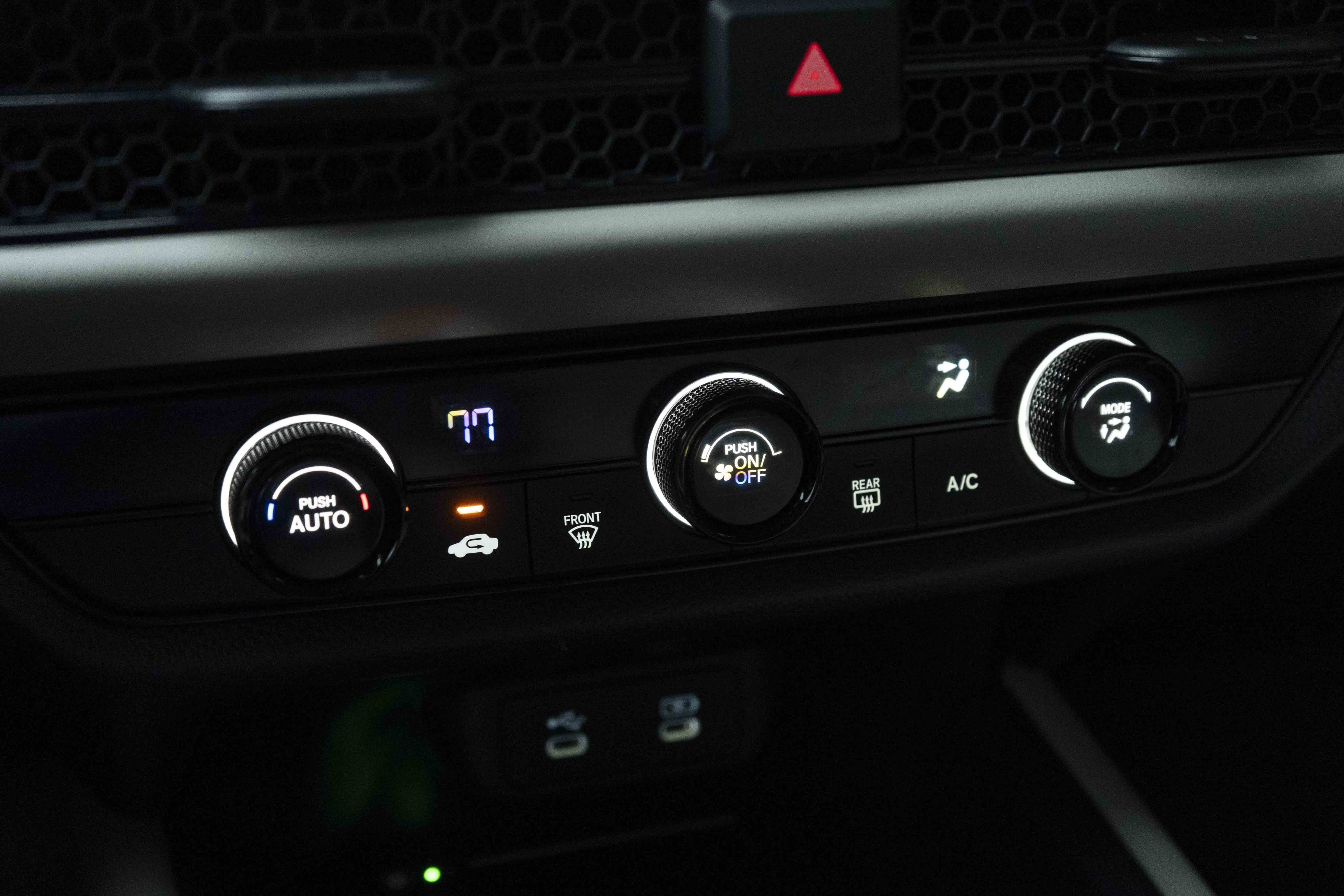 Certified 2026 Honda HR-V LX image 34