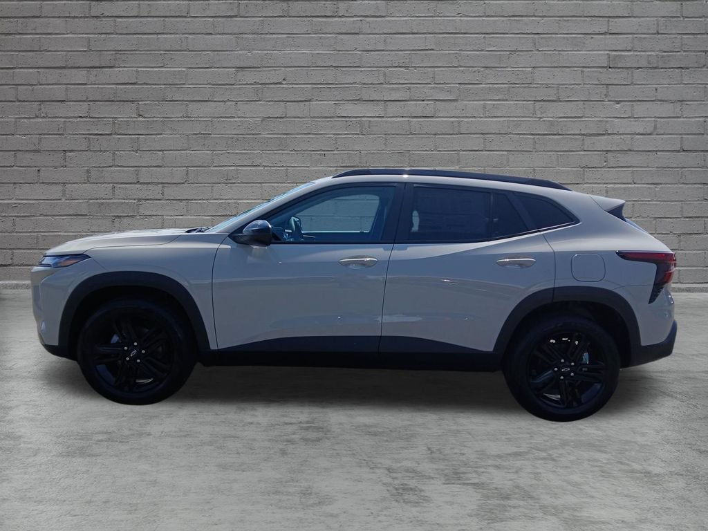 New 2026 Chevrolet Trax ACTIV w/ Driver Confidence Package FWD image 2