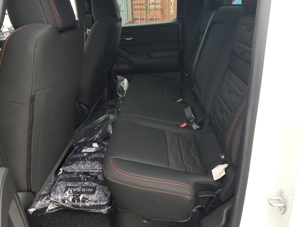 New 2025 Nissan Frontier PRO-4X image 28