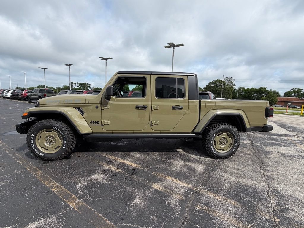New 2026 Jeep Gladiator Willys AWD/4WD image 4