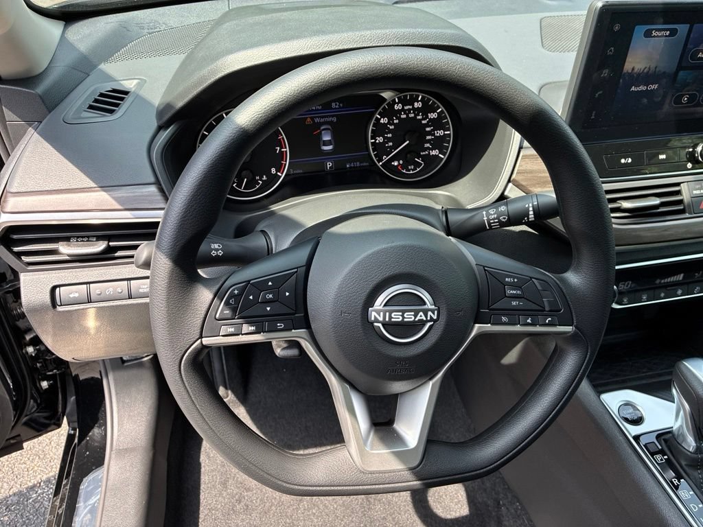 New 2026 Nissan Altima 2.5 SV w/ SV Special Edition Package AWD/4WD image 15