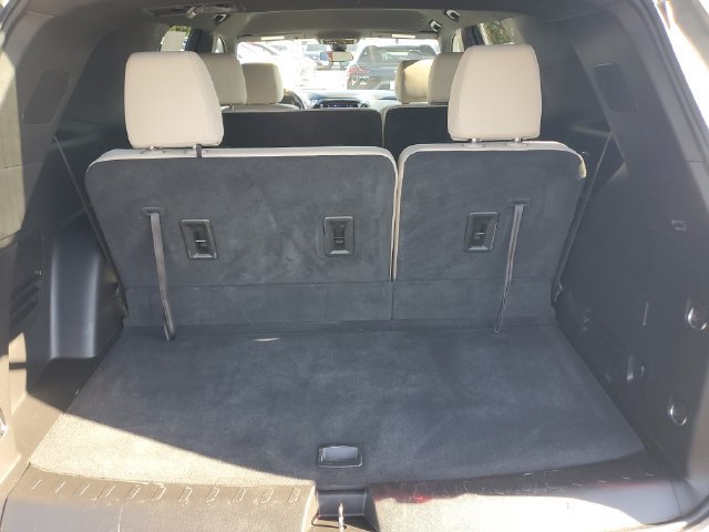 Certified 2023 Chevrolet Traverse LS w/ Safety Package AWD/4WD image 8