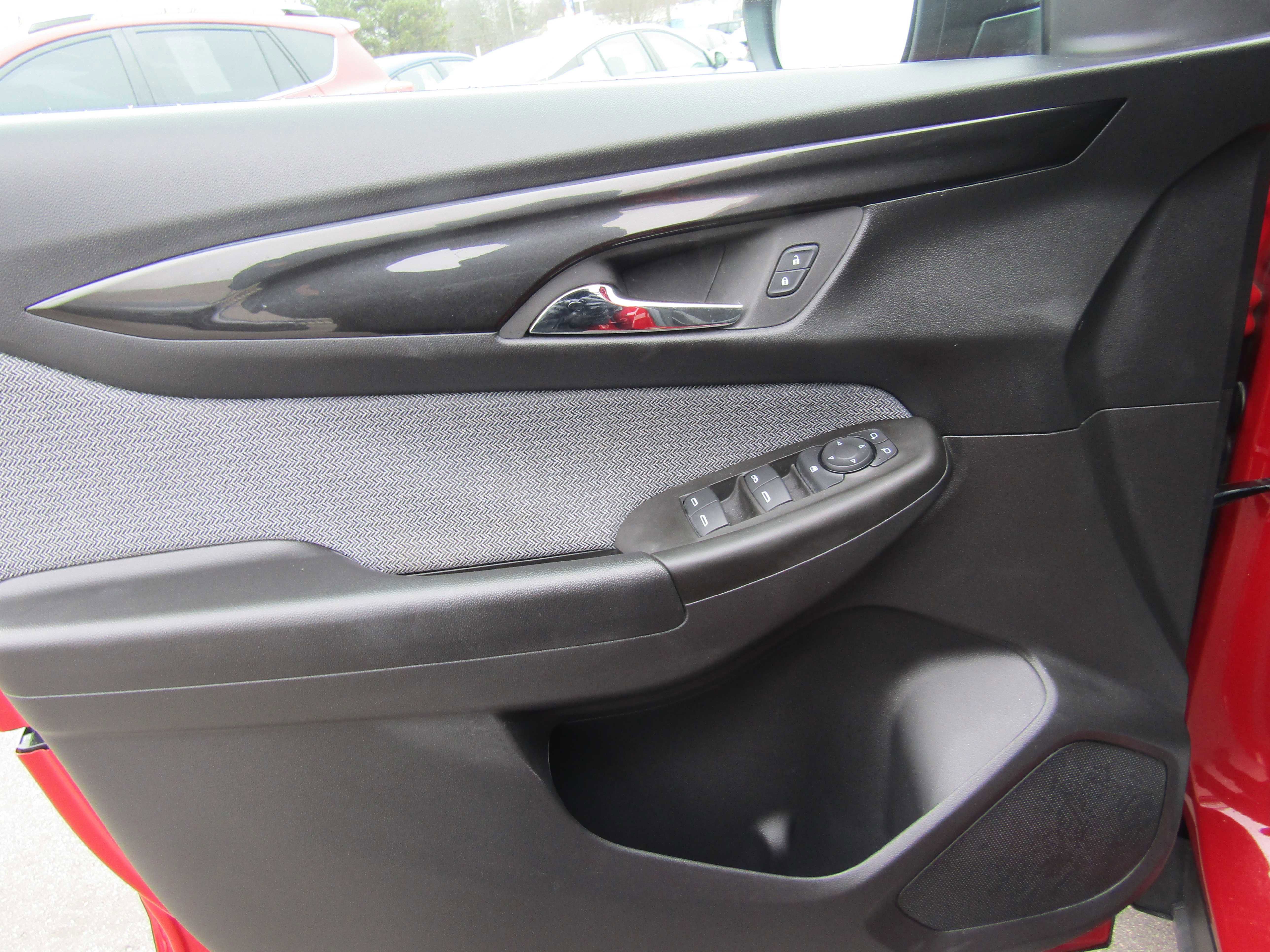 Used 2026 Chevrolet TrailBlazer LT image 9