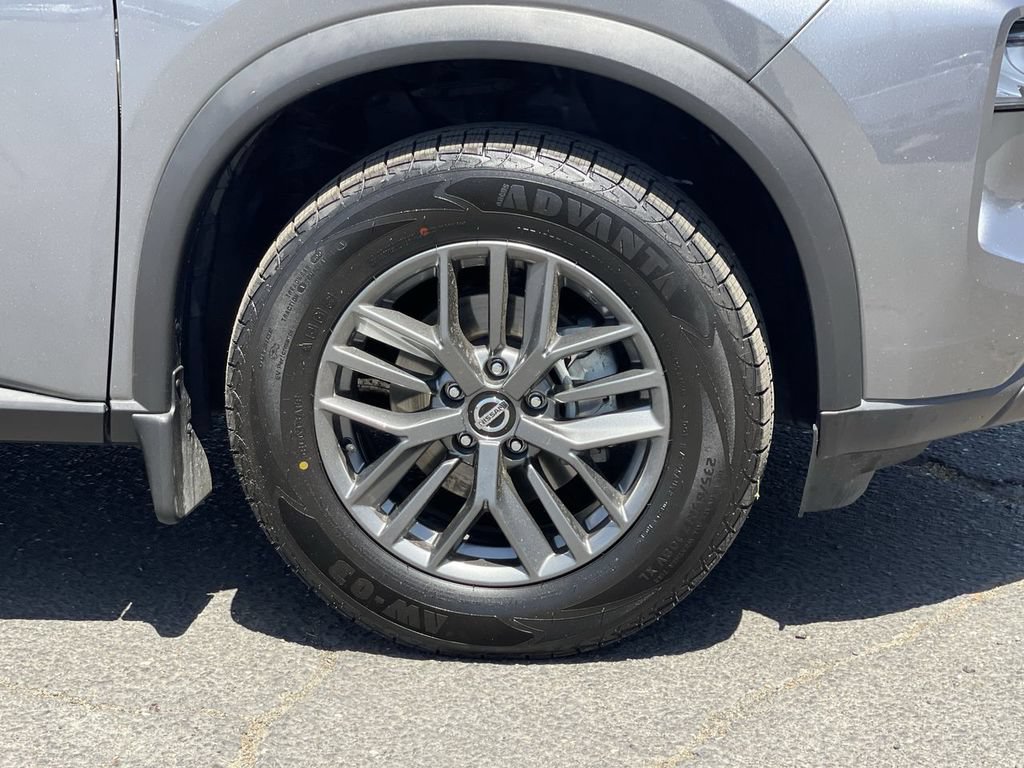 Used 2021 Nissan Rogue S FWD image 31