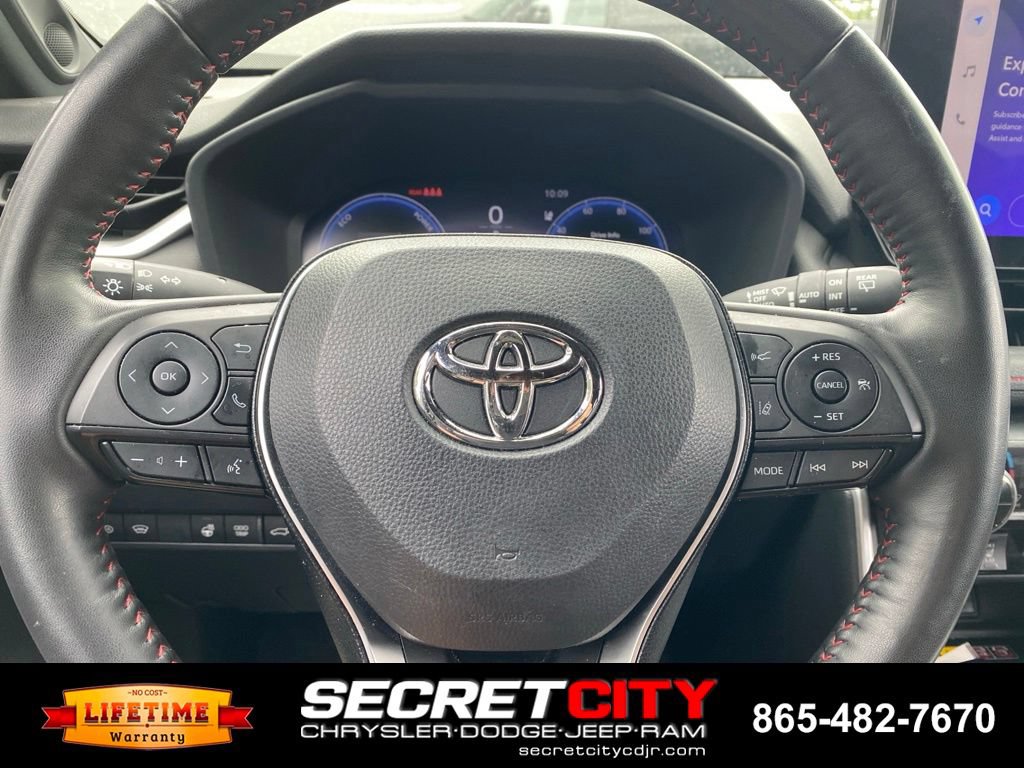 Used 2023 Toyota RAV4 XSE w/ Weather Package AWD/4WD image 17