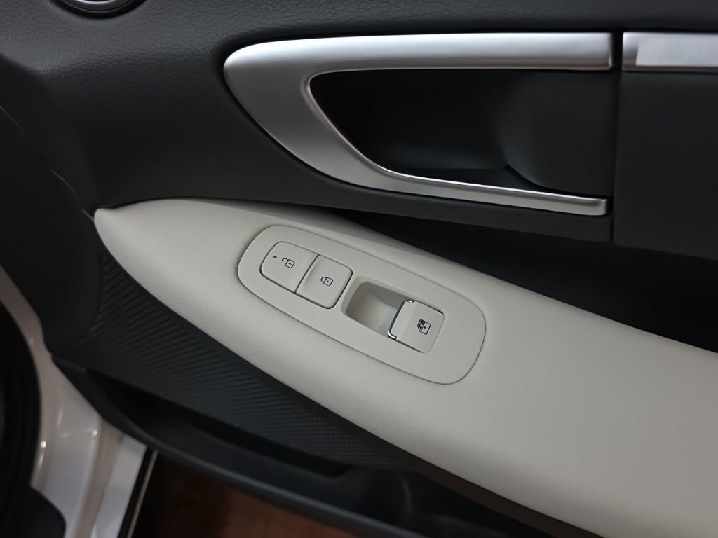 New 2026 Hyundai Sonata SEL image 11