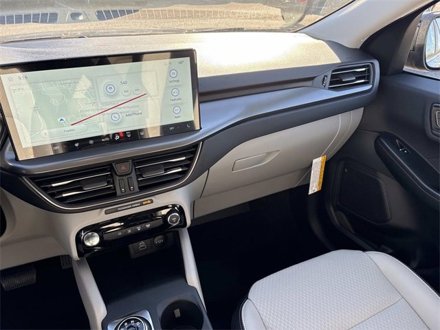 New 2026 Ford Escape SE image 15