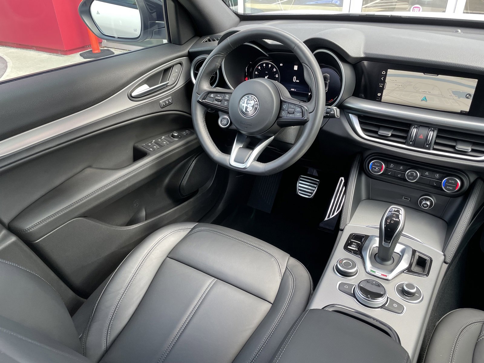 Used 2024 Alfa Romeo Stelvio Ti w/ Active Assist Plus Package image 27