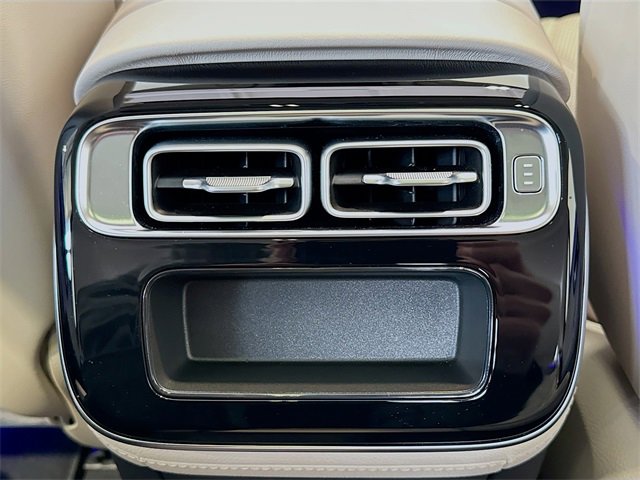 Used 2024 Mercedes-Benz S 580 4MATIC Sedan image 25