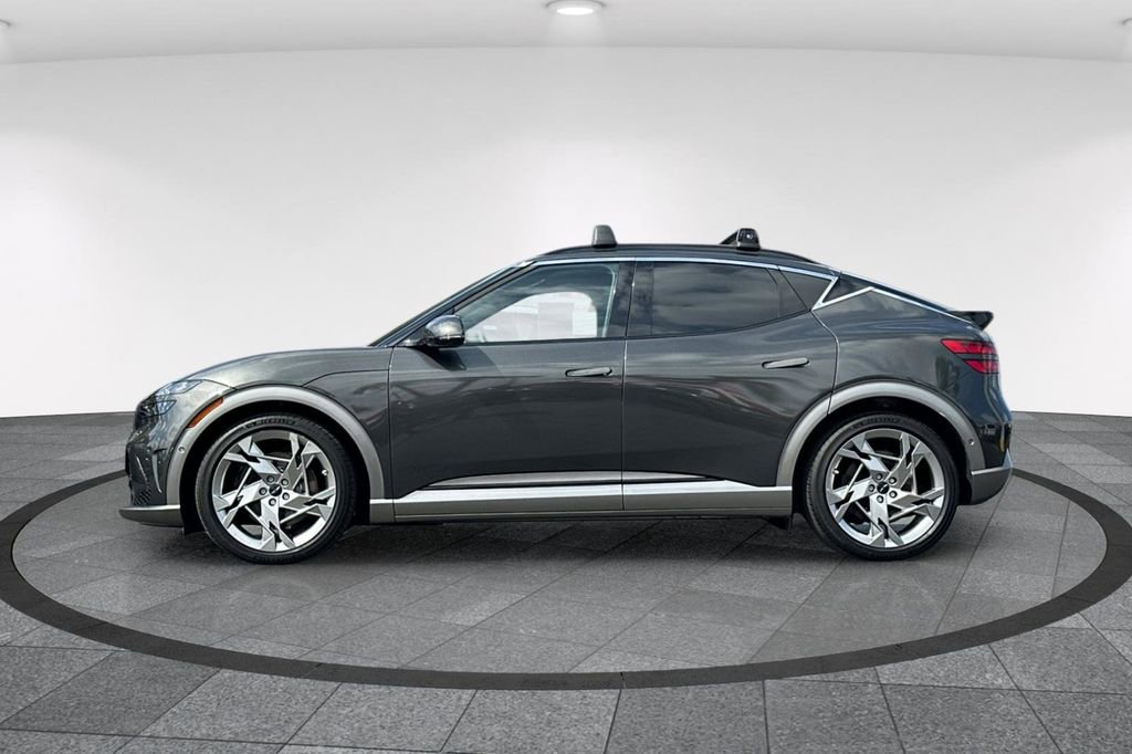 Used 2024 Genesis GV60 Performance image 9