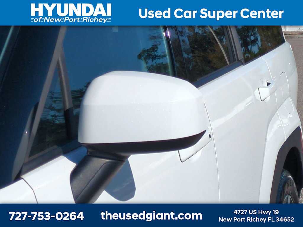 Used 2026 Hyundai Santa Fe SE FWD image 11