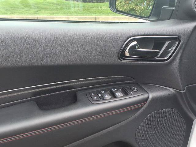 Certified 2025 Dodge Durango GT w/ Blacktop Package AWD/4WD image 9