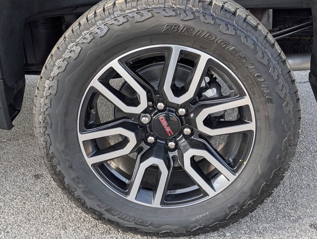 New 2026 GMC Sierra 1500 AT4 w/ AT4 Premium Package image 9