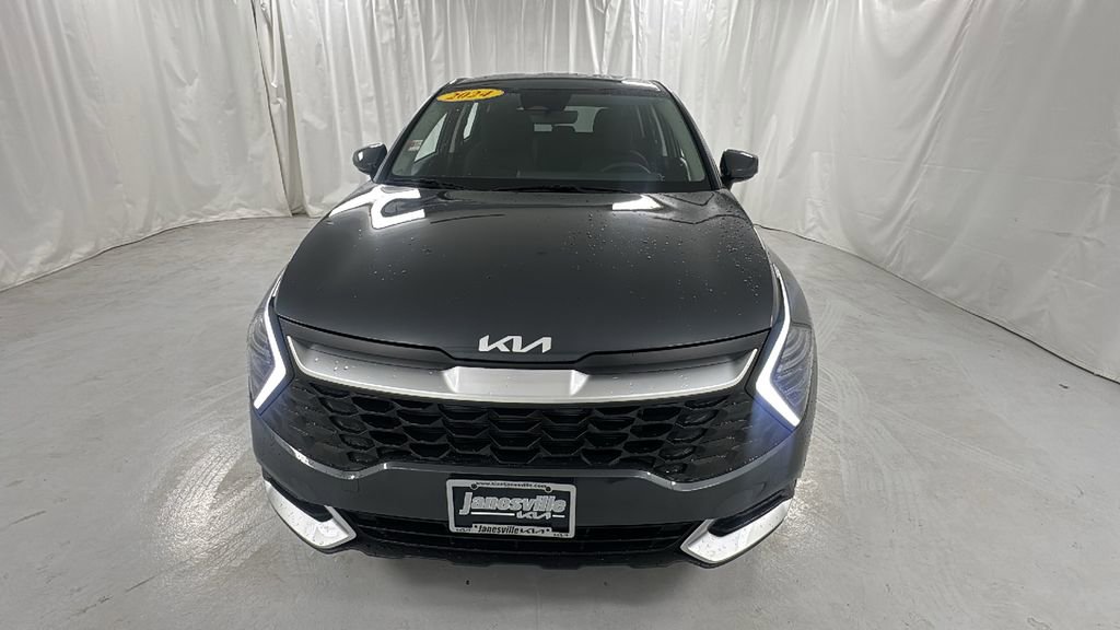 Used 2024 Kia Sportage LX image 8