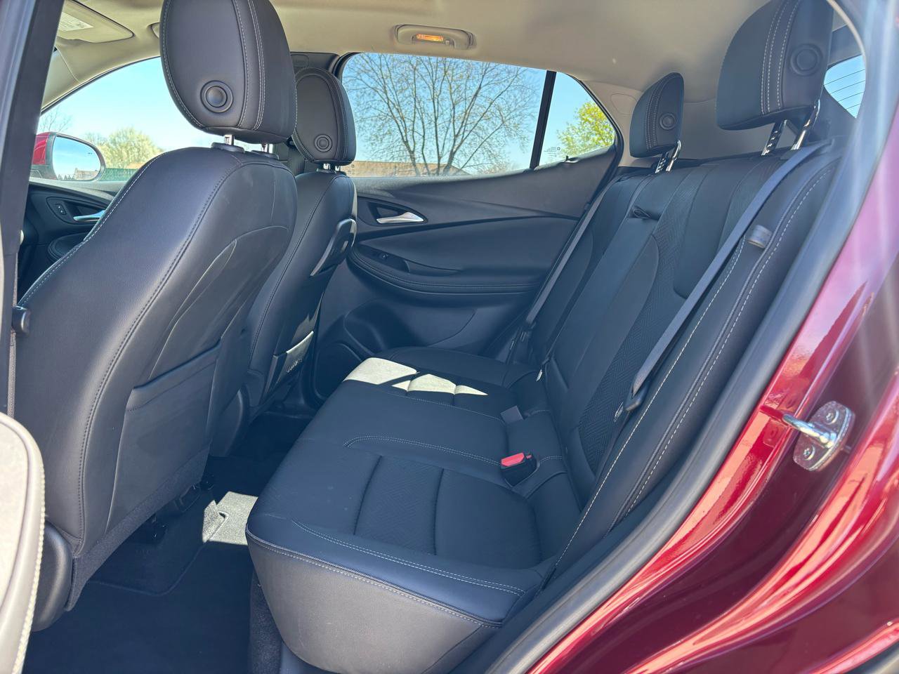 Used 2023 Buick Encore GX Essence w/ Experience Buick Package FWD image 13