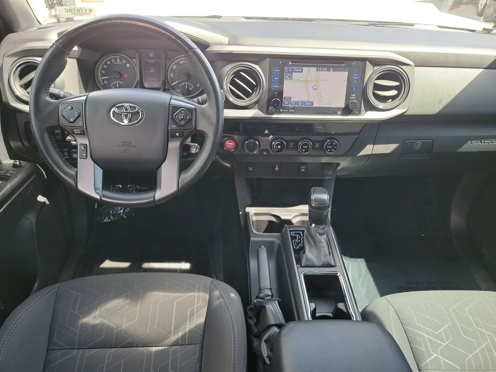 Used 2017 Toyota Tacoma TRD Off-Road w/ Tow Package (A/T) AWD/4WD image 27