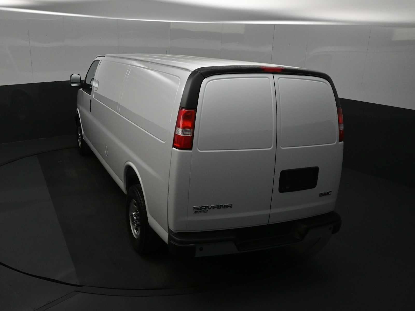 New 2026 GMC Savana 3500 Extended w/ Driver Convenience Package RWD image 28