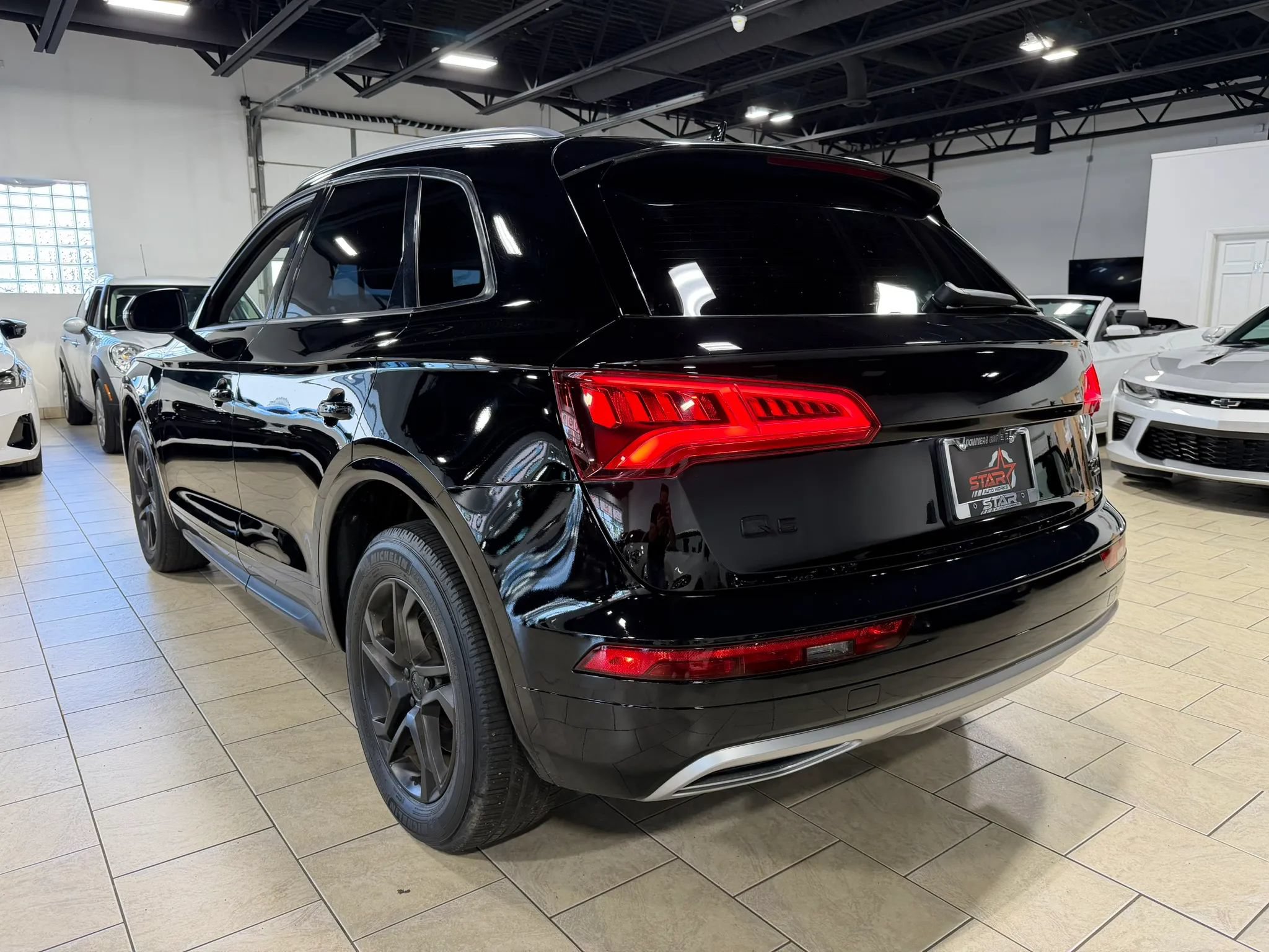 Used 2018 Audi Q5 2.0T Premium AWD/4WD image 4