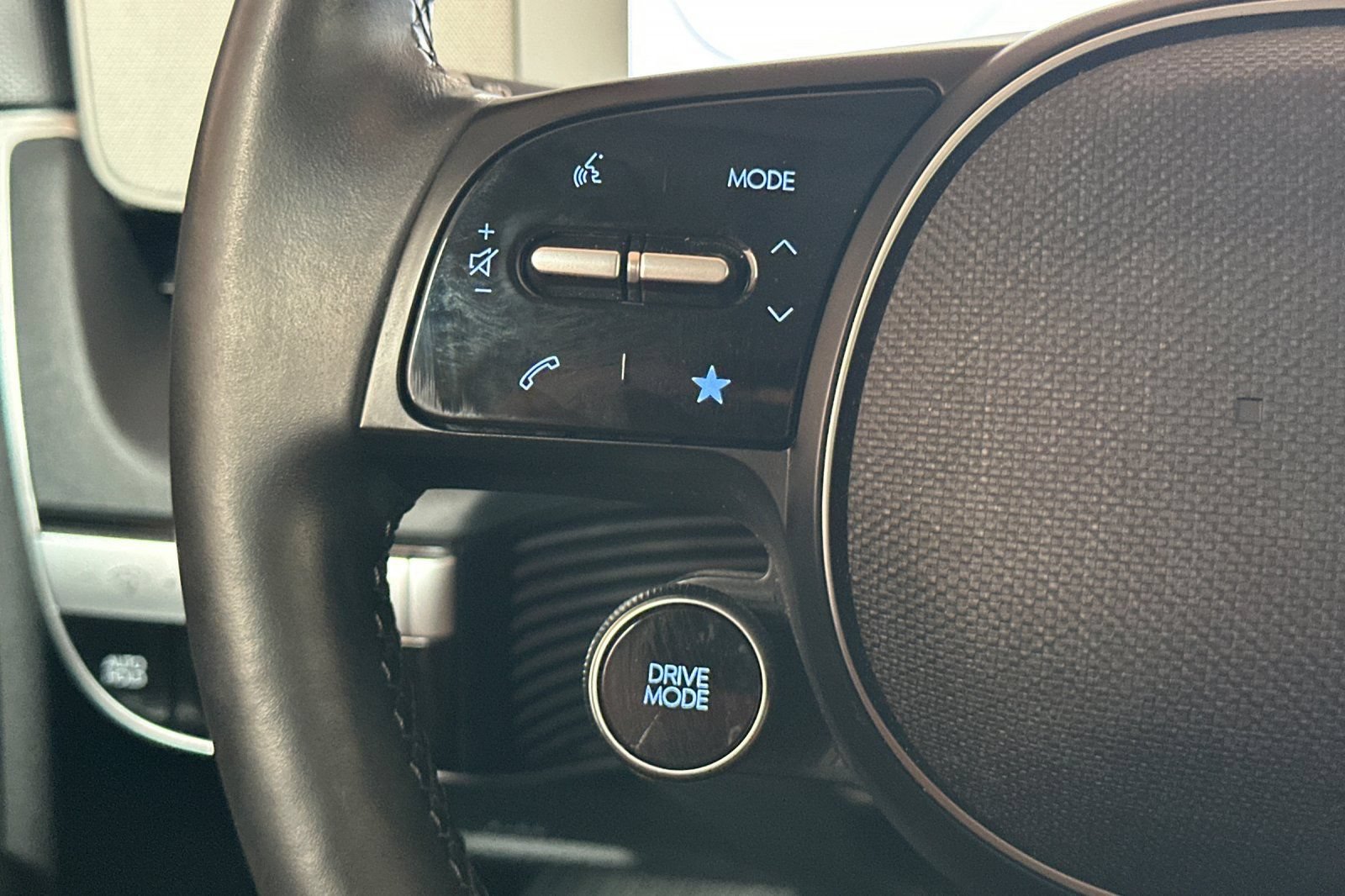 Certified 2024 Hyundai Ioniq 5 SEL RWD image 32