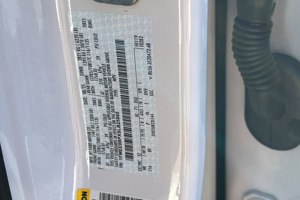 Used 2025 Ford Bronco Badlands image 31