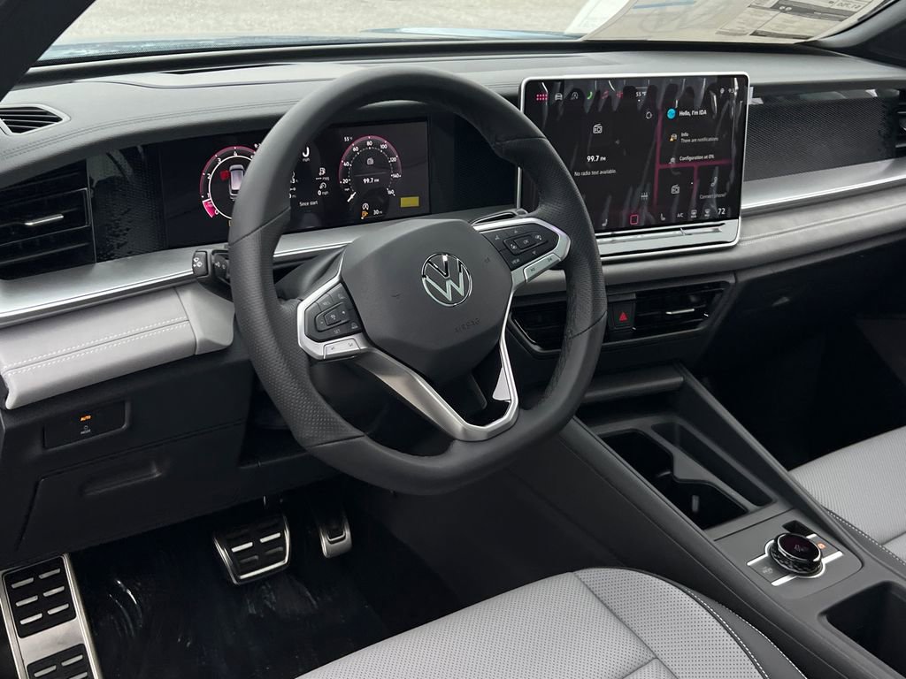 New 2026 Volkswagen Tiguan SE R-Line image 17
