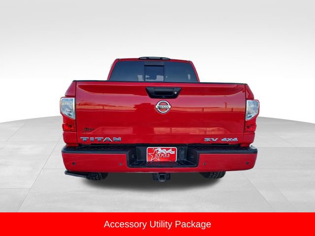 Used 2021 Nissan Titan SV w/ SV Convenience Package image 6