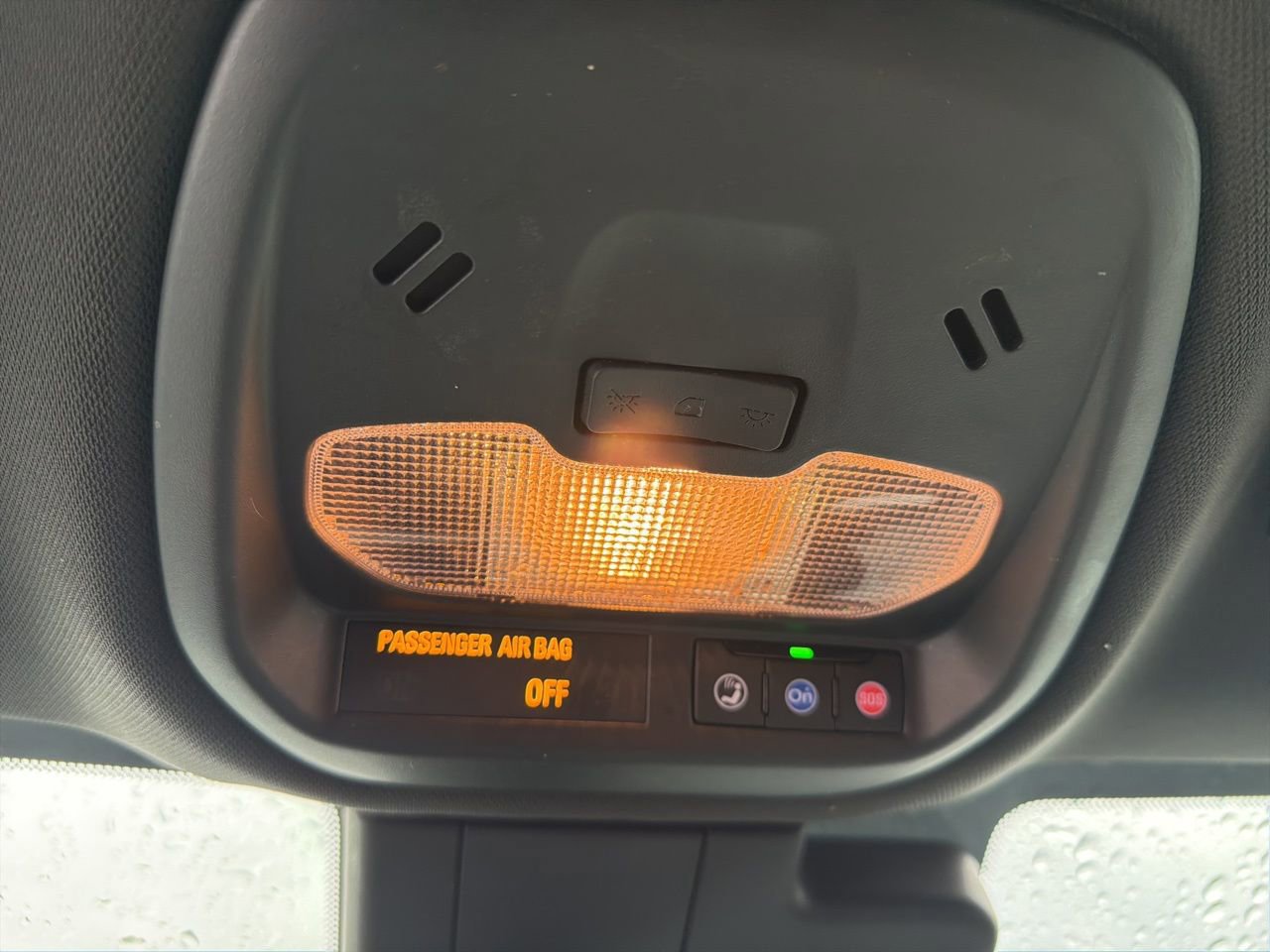 Used 2024 Buick Envista Preferred image 23