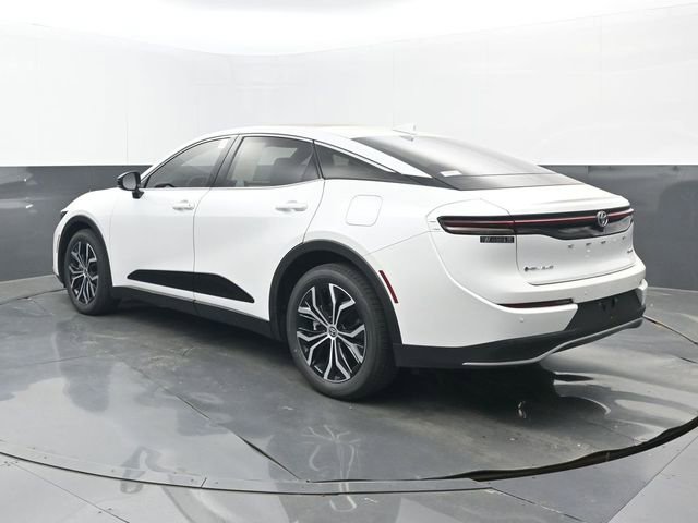 Used 2026 Toyota Crown Limited image 3