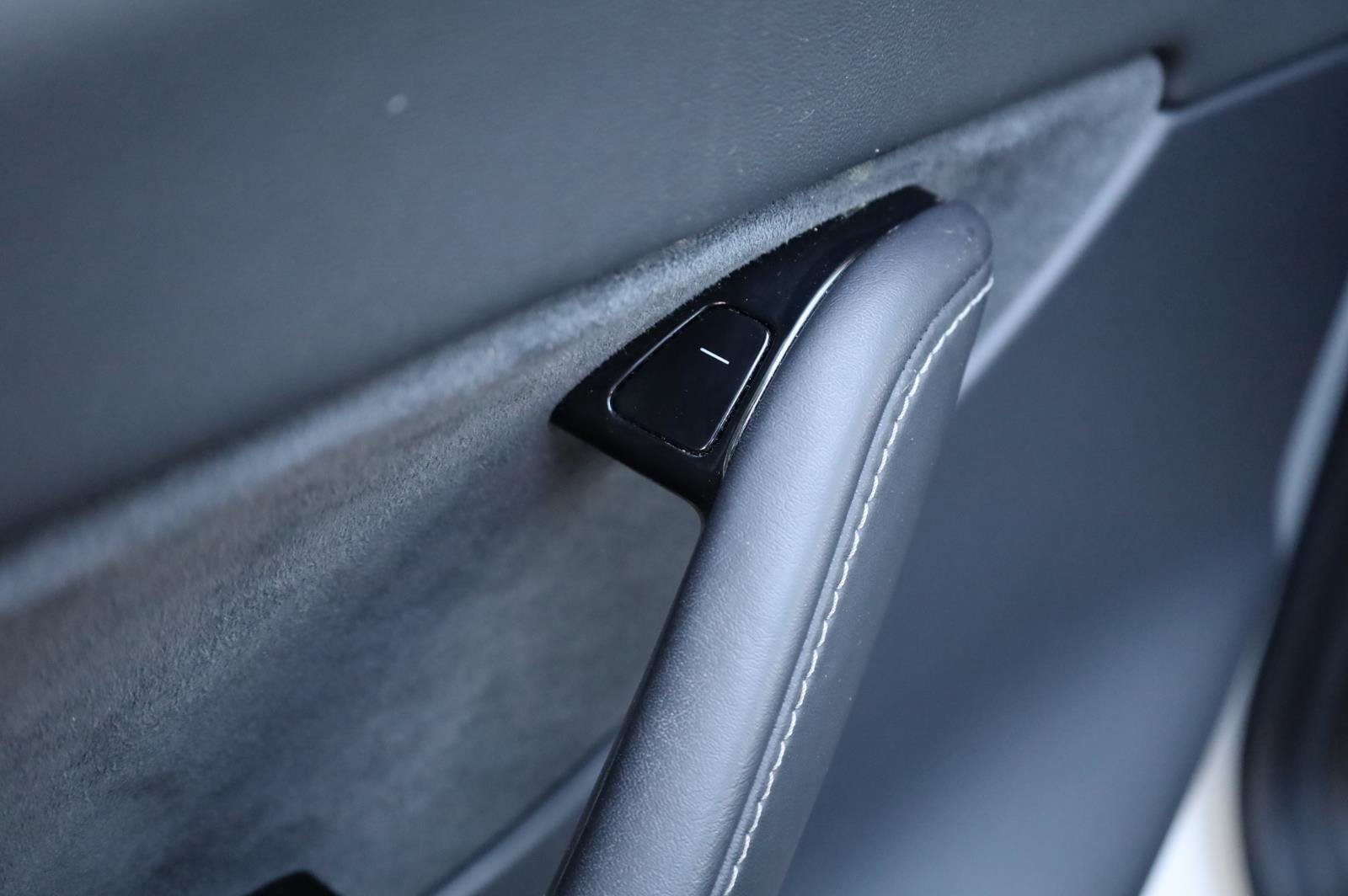 Used 2020 Tesla Model Y Long Range AWD/4WD image 39