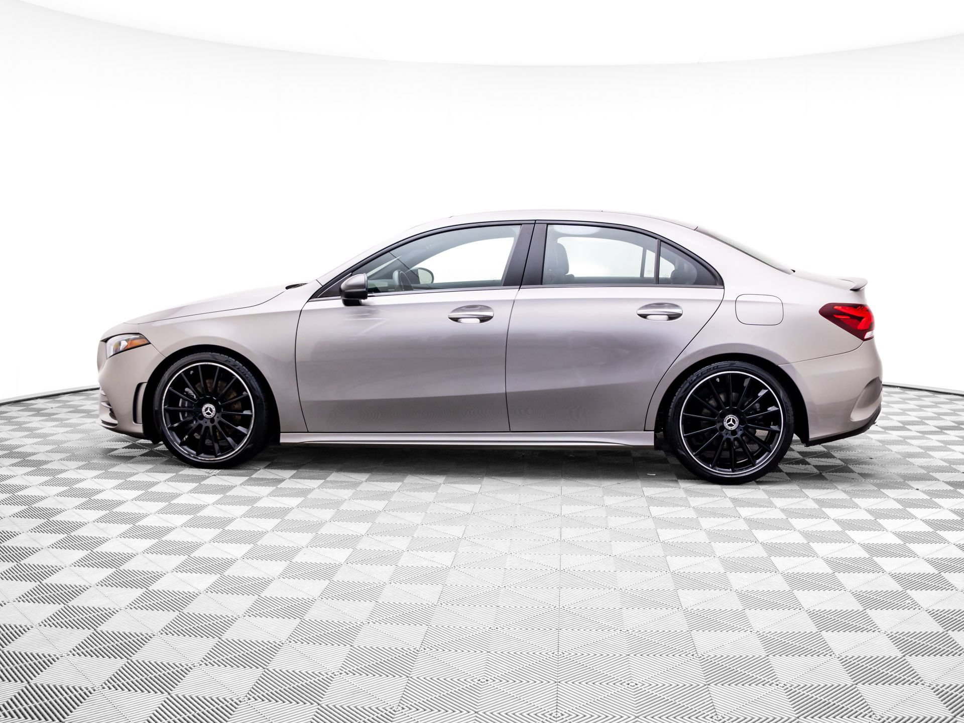 Used 2019 Mercedes-Benz A 220 4MATIC video 2