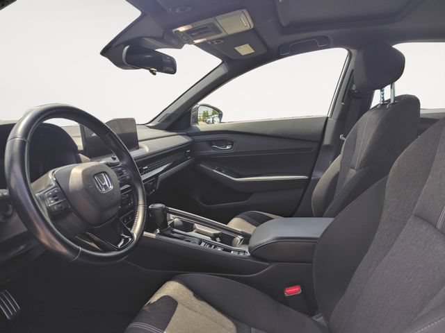 Used 2025 Honda Accord Sport image 9