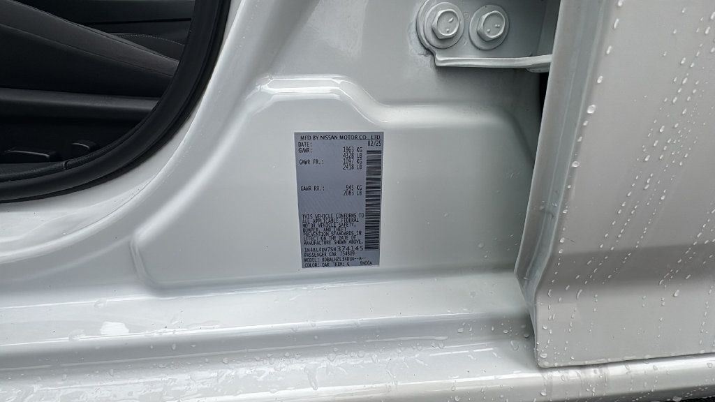Used 2025 Nissan Altima 2.5 SV FWD image 33