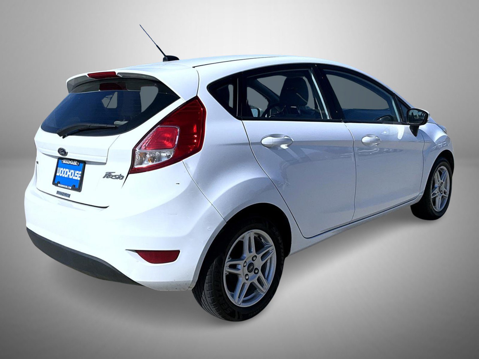 Used 2017 Ford Fiesta SE FWD image 5