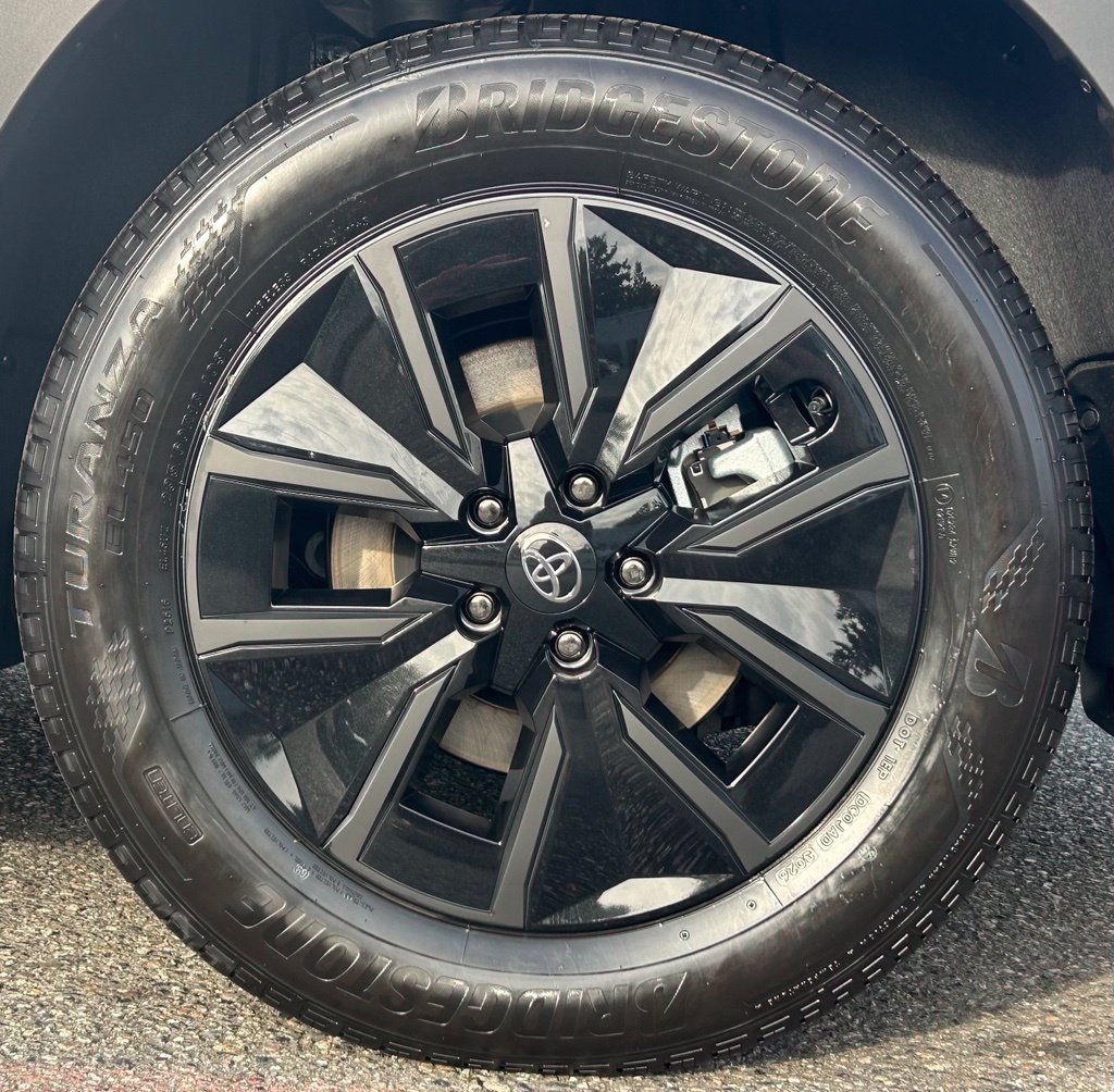 New 2027 Toyota bZ Woodland AWD/4WD image 28