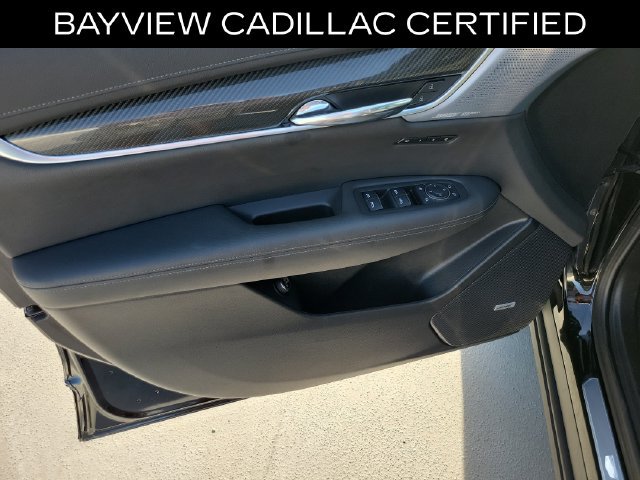 Certified 2024 Cadillac XT6 Sport w/ Technology Package AWD/4WD image 21