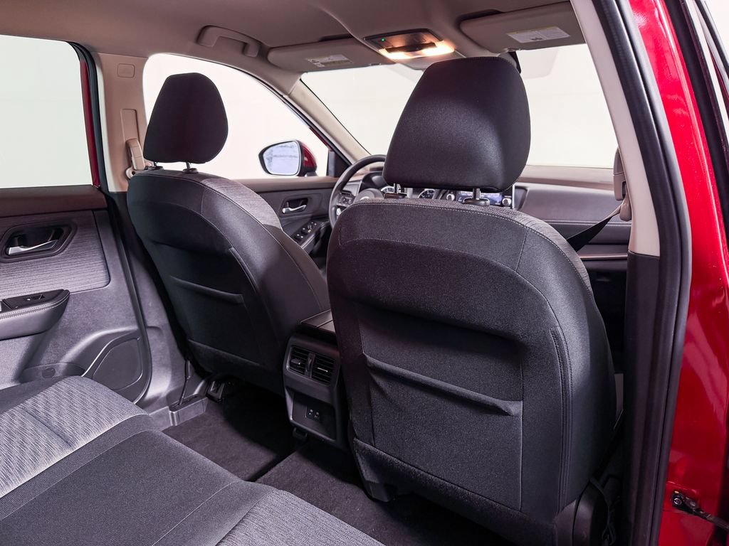 Certified 2021 Nissan Rogue SV AWD/4WD image 39
