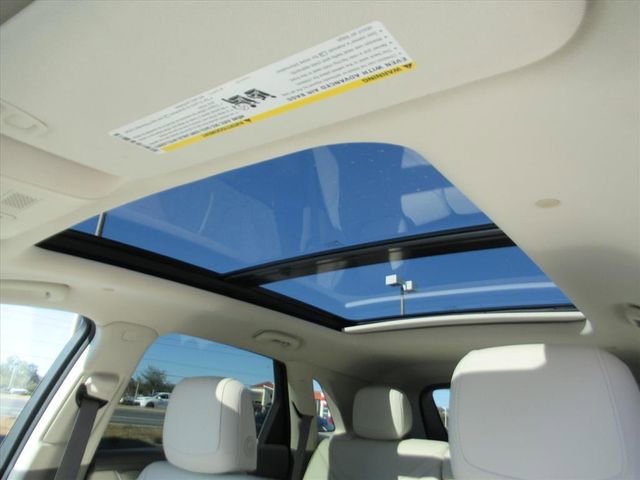 Used 2020 Cadillac XT5 Premium Luxury image 25