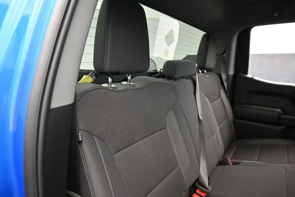 Used 2025 Chevrolet Silverado 1500 Custom w/ Turbomax Blackout Package RWD image 34