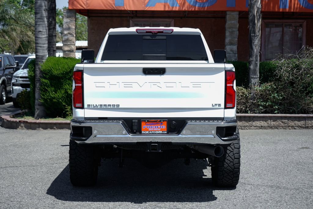 Used 2024 Chevrolet Silverado 3500 LTZ w/ LTZ Convenience Package AWD/4WD image 7