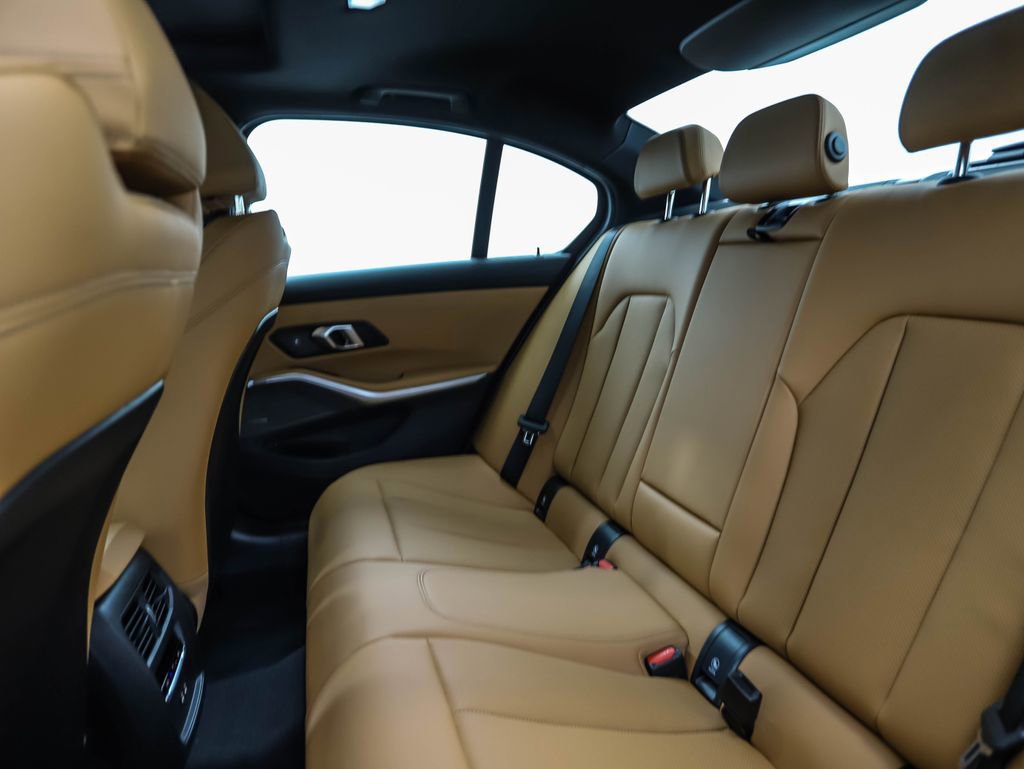 New 2026 BMW 330i xDrive Sedan w/ M Sport Package image 22