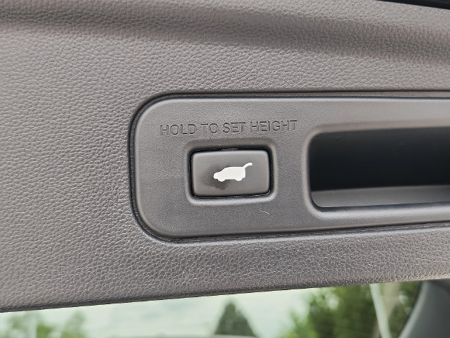 Used 2022 Acura MDX FWD image 31