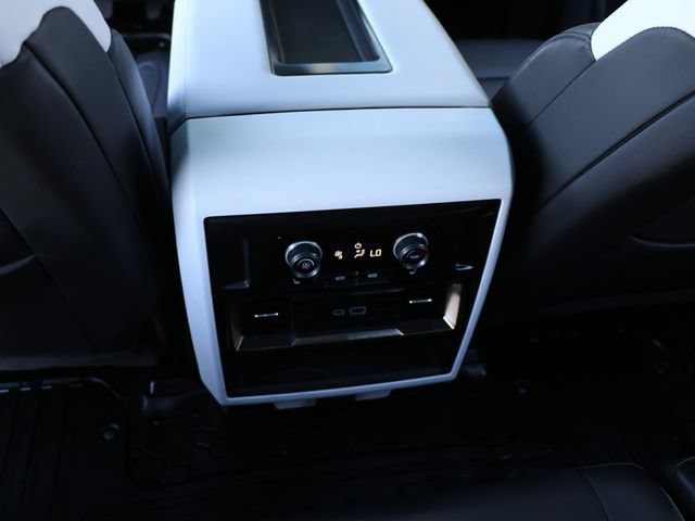 Used 2024 GMC Hummer EV 3X AWD/4WD image 18