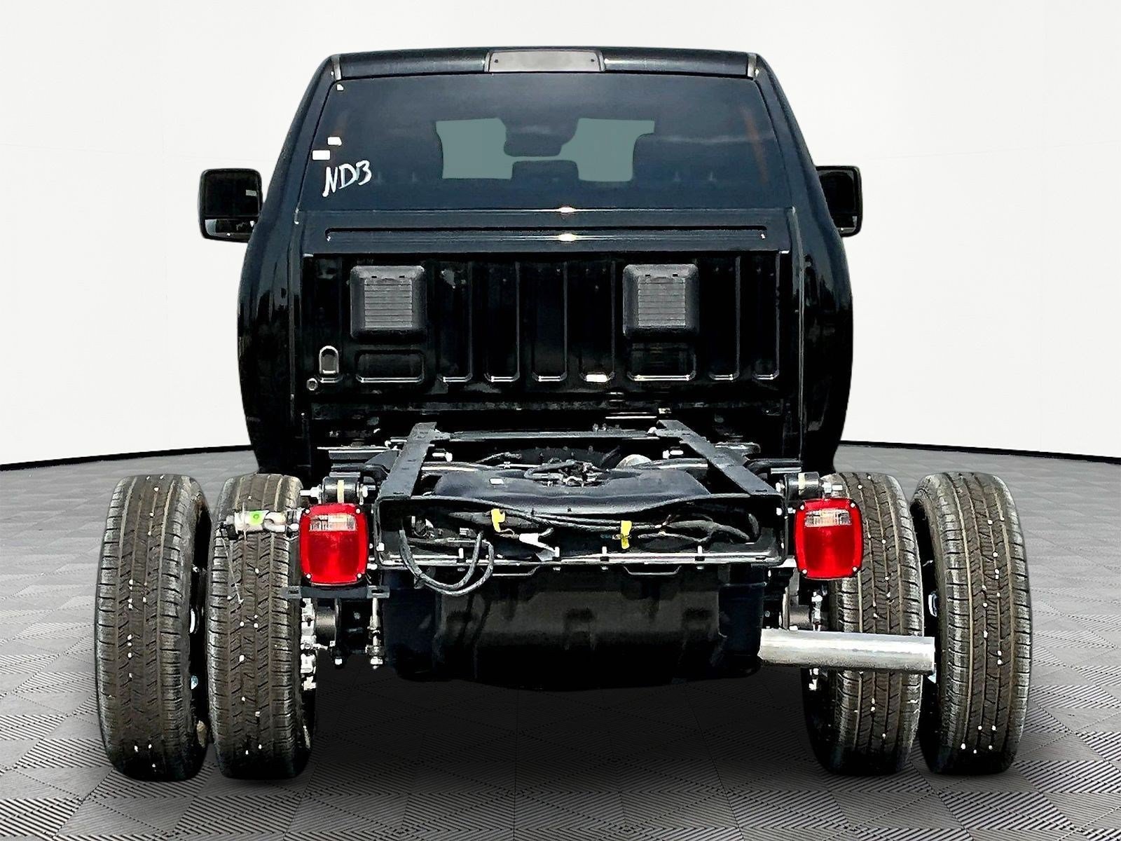 New 2026 RAM 3500 Tradesman w/ Chrome Appearance Group A AWD/4WD image 5