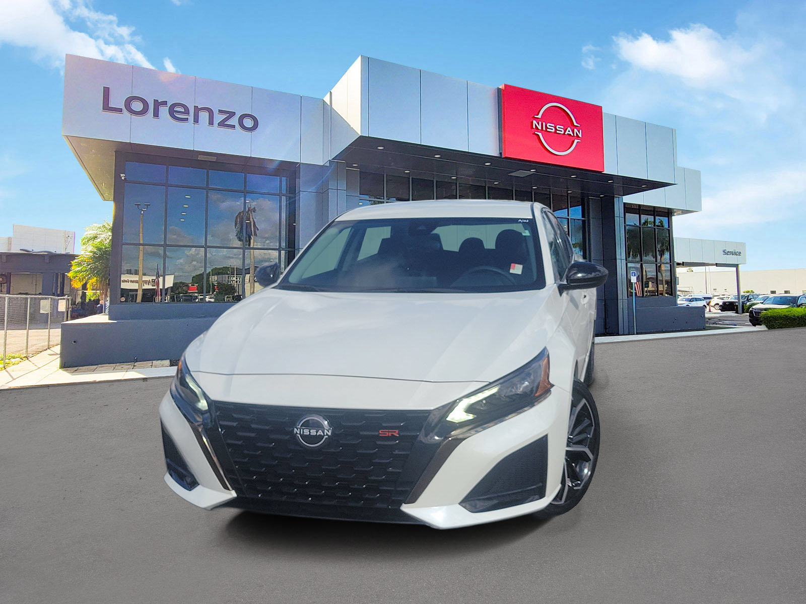 Used 2024 Nissan Altima 2.5 SR