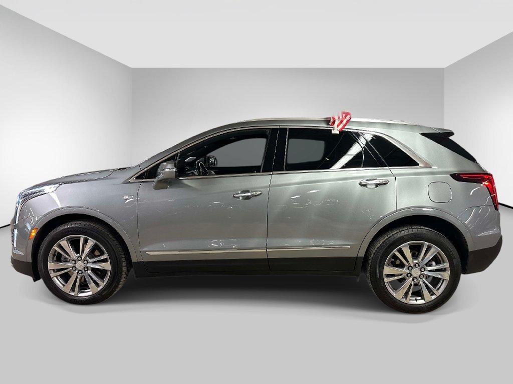 Used 2024 Cadillac XT5 Premium Luxury w/ LPO, Floor Liner Package AWD/4WD image 2