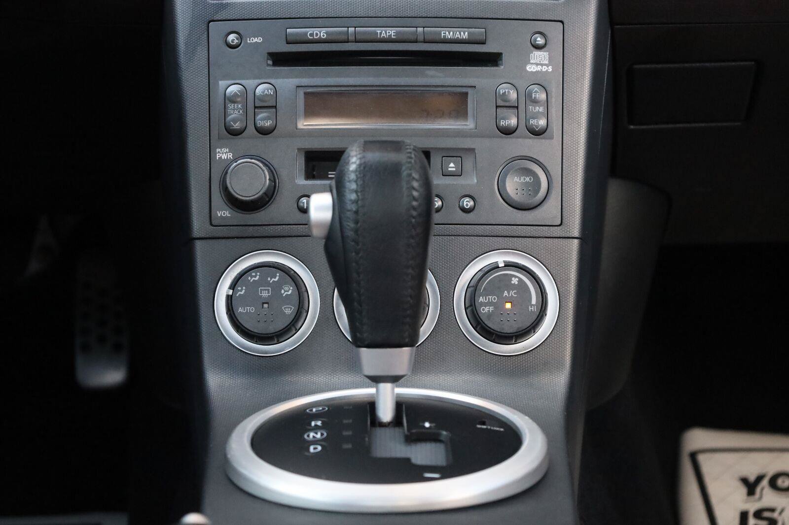 Used 2003 Nissan 350Z Touring RWD image 37