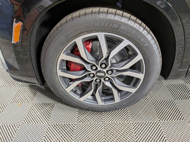 New 2025 Cadillac XT6 Sport w/ LPO, Floor Liner Package image 39