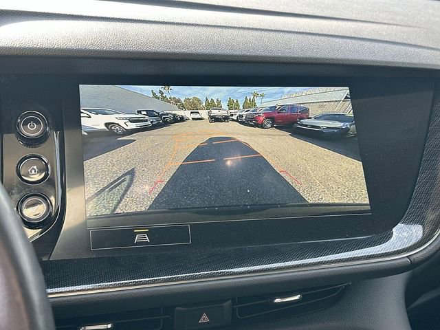 Used 2022 Buick Envision Essence w/ Safety Package image 13