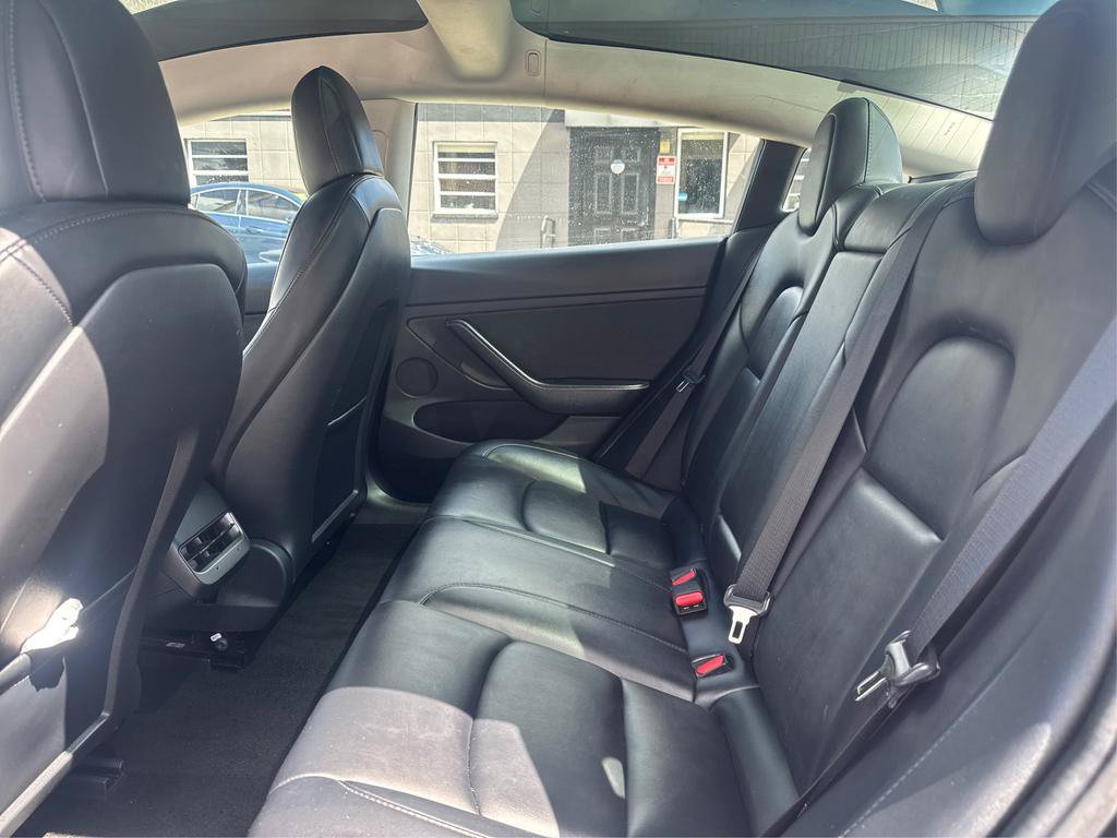 Used 2022 Tesla Model 3 Long Range AWD/4WD image 10