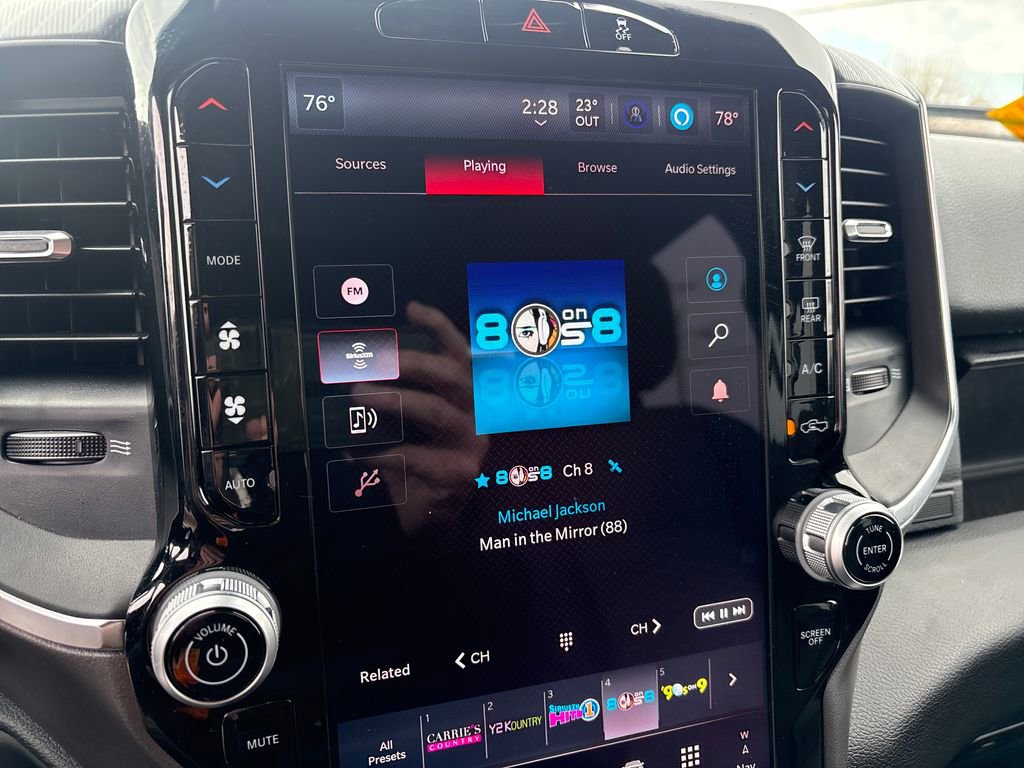 Used 2025 RAM 3500 Big Horn image 30